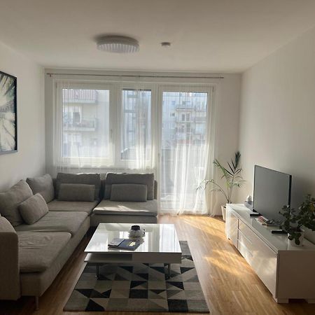 Apartment Wien - Favoriten Luaran gambar