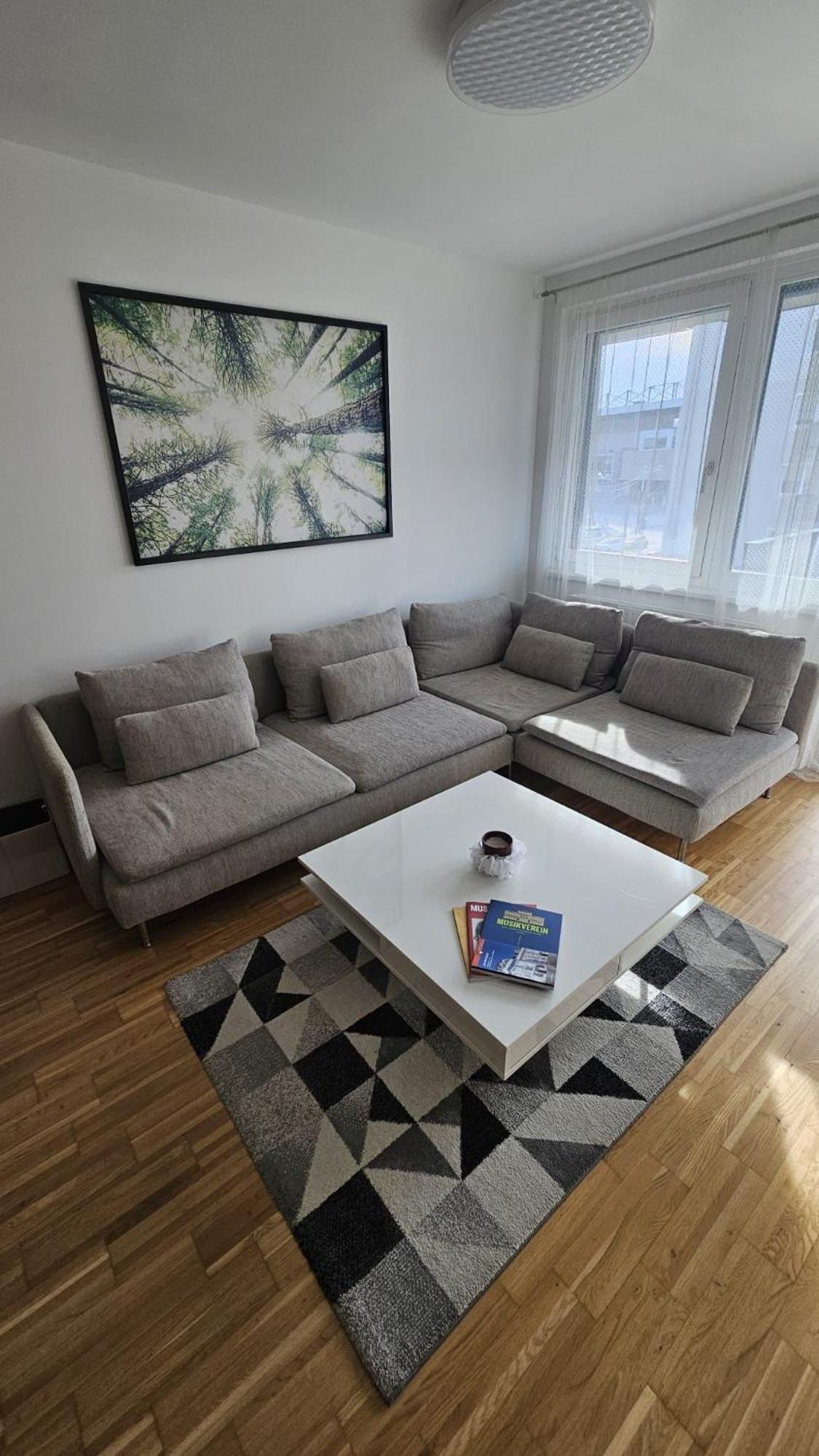 Apartment Wien - Favoriten Luaran gambar